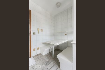 Apartamento à venda com 117m², 3 quartos e 2 vagasCopa