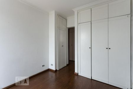 Apartamento à venda com 117m², 3 quartos e 2 vagasSuíte 2