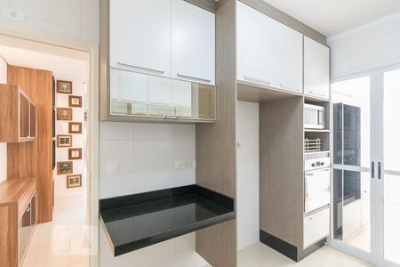 Apartamento à venda com 144m², 3 quartos e 2 vagasCozinha