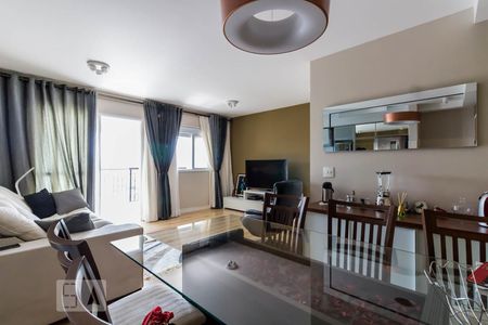 Sala de jantar de apartamento para alugar com 1 quarto, 65m² em Jardim Flor da Montanha, Guarulhos