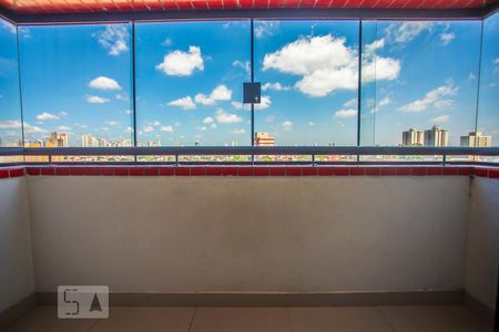 Apartamento à venda com 114m², 3 quartos e 2 vagasVaranda