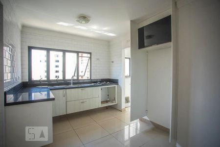 Apartamento à venda com 114m², 3 quartos e 2 vagasCozinha