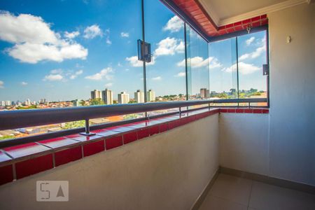 Apartamento à venda com 114m², 3 quartos e 2 vagasVaranda