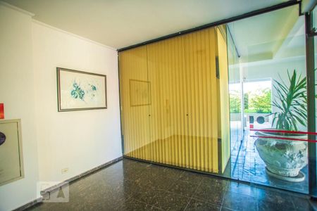 Apartamento à venda com 114m², 3 quartos e 2 vagasHall social