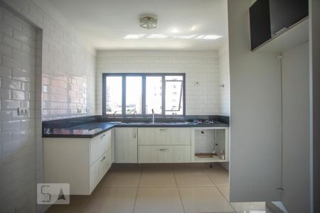 Apartamento à venda com 114m², 3 quartos e 2 vagasCozinha