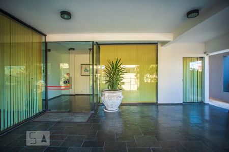 Apartamento à venda com 114m², 3 quartos e 2 vagasHall social