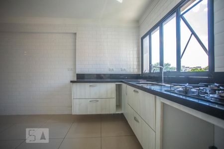 Apartamento à venda com 114m², 3 quartos e 2 vagasCozinha