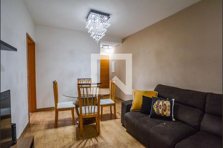 Apartamento para alugar com 78m², 2 quartos e 2 vagasSala