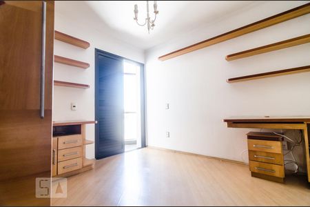 Apartamento à venda com 197m², 4 quartos e 3 vagas