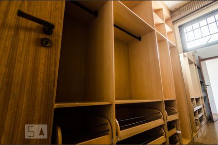 Apartamento à venda com 197m², 4 quartos e 3 vagas