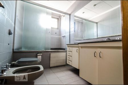 Apartamento à venda com 197m², 4 quartos e 3 vagas