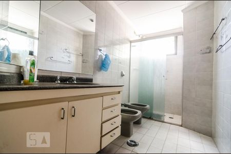 Apartamento à venda com 197m², 4 quartos e 3 vagas