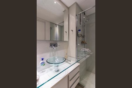 Banheiro  de apartamento à venda com 3 quartos, 140m² em Vila Leopoldina, São Paulo