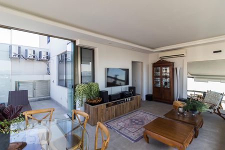 Apartamento à venda com 140m², 3 quartos e 2 vagasTerraço