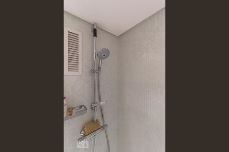 Apartamento à venda com 140m², 3 quartos e 2 vagasBanheiro 