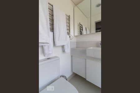 Apartamento à venda com 140m², 3 quartos e 2 vagasBanheiro Suite