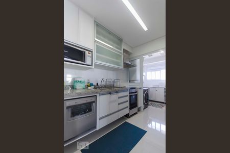 Apartamento para alugar com 85m², 2 quartos e 2 vagasCozinha