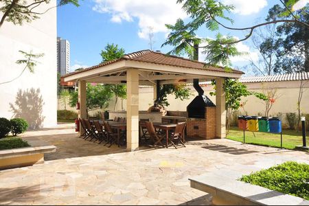 Apartamento para alugar com 48m², 2 quartos e 1 vagachurrasqueira