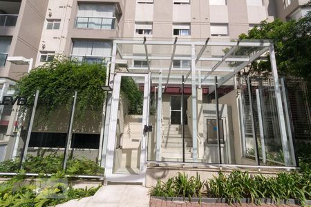 Apartamento para alugar com 65m², 2 quartos e 1 vagaFachada