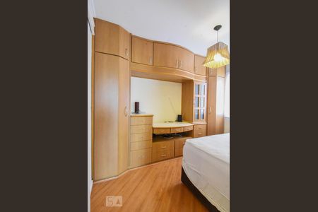 Apartamento para alugar com 53m², 2 quartos e 1 vagaQuarto 01