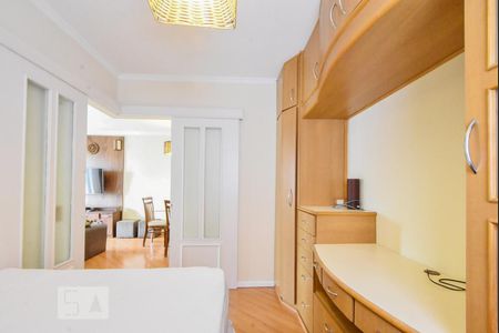 Apartamento para alugar com 53m², 2 quartos e 1 vagaQuarto 01