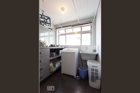 Apartamento à venda com 70m², 1 quarto e sem vagaÁrea de serviço