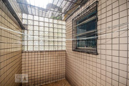 Apartamento à venda com 95m², 2 quartos e sem vagaÁrea de Serviço