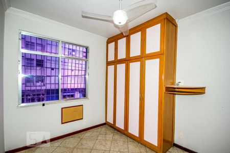 Quarto 1 de apartamento à venda com 2 quartos, 95m² em Copacabana, Rio de Janeiro