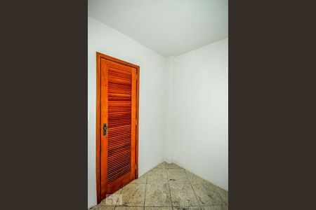 Apartamento à venda com 95m², 2 quartos e sem vagaCloset da suíte