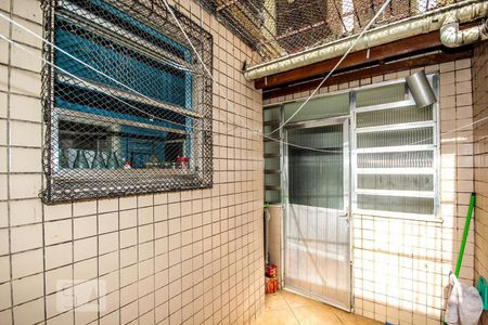 Apartamento à venda com 95m², 2 quartos e sem vagaÁrea de Serviço