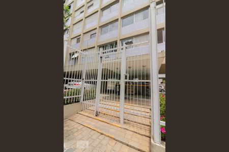 Apartamento para alugar com 85m², 3 quartos e 1 vagaFachada