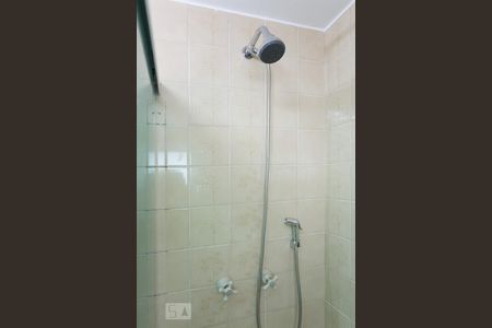 Apartamento à venda com 110m², 3 quartos e 2 vagasBanheiro da suíte