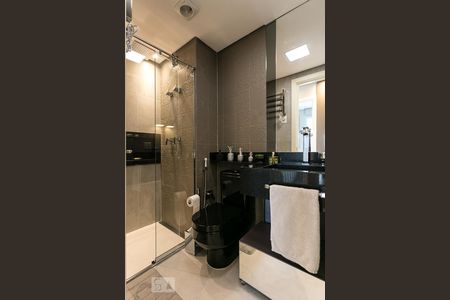 Banheiro de apartamento para alugar com 2 quartos, 58m² em Brooklin Paulista, São Paulo