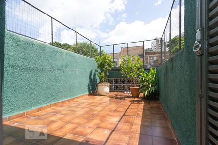 Casa à venda com 190m², 3 quartos e 2 vagasVaranda do Quarto 2