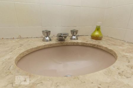 Casa à venda com 190m², 3 quartos e 2 vagasDetalhe do Banheiro