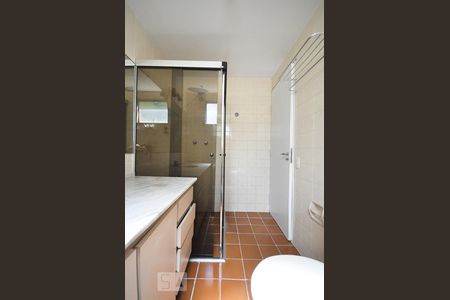 Apartamento para alugar com 97m², 3 quartos e 1 vagabanheiro suíte