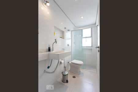 Apartamento à venda com 74m², 2 quartos e 1 vagaBanheiro