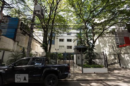 Apartamento à venda com 74m², 2 quartos e 1 vagaFachada