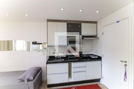 Cozinha de apartamento para alugar com 1 quarto, 39m² em Vila Andrade, São Paulo