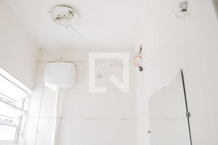 Banheiro de casa para alugar com 1 quarto, 40m² em Chora Menino, São Paulo