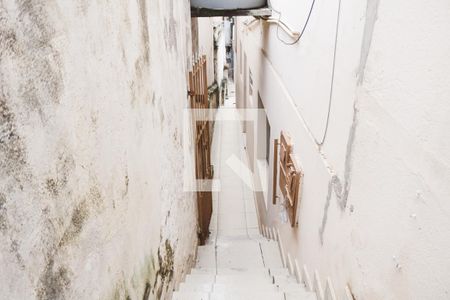 Entrada de casa para alugar com 1 quarto, 40m² em Chora Menino, São Paulo