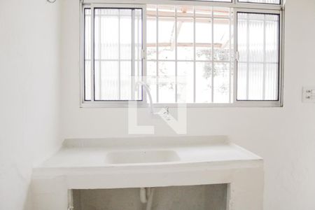 Cozinha de casa para alugar com 1 quarto, 40m² em Chora Menino, São Paulo