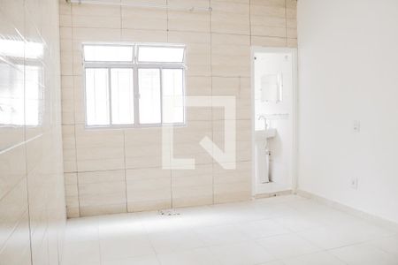 Quarto Suíte de casa para alugar com 1 quarto, 40m² em Chora Menino, São Paulo