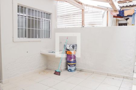 Área de Serviço de casa para alugar com 1 quarto, 40m² em Chora Menino, São Paulo