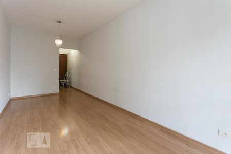 Sala de apartamento para alugar com 2 quartos, 59m² em Vila Olímpia, São Paulo