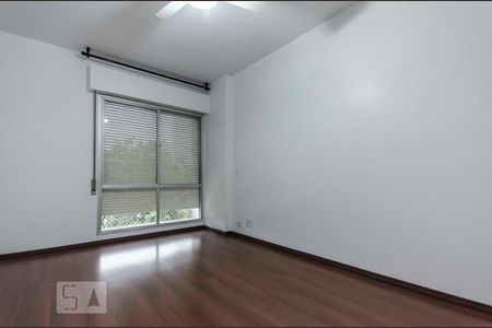 Suíte de apartamento à venda com 2 quartos, 79m² em Perdizes, São Paulo