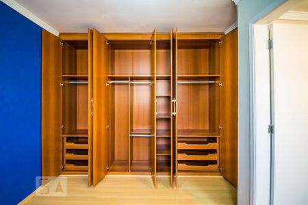 Apartamento para alugar com 66m², 3 quartos e 1 vagaSuíte