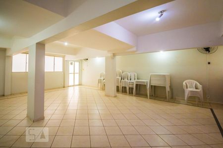 Apartamento para alugar com 66m², 3 quartos e 1 vagaÁrea comum - Salão de festas