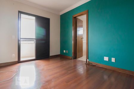 Apartamento à venda com 250m², 4 quartos e 4 vagasQuarto Suíte 3