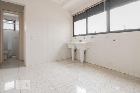 Apartamento à venda com 250m², 4 quartos e 4 vagasÁrea de serviço